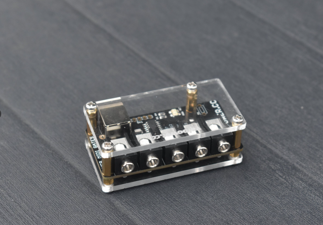 Simple USB midi 5 gate Out (no velocity)